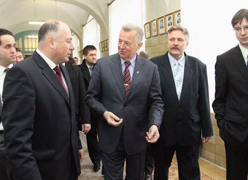 elnoki_latogatas_foldes_34