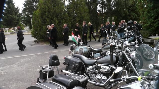 P1000806_640x360