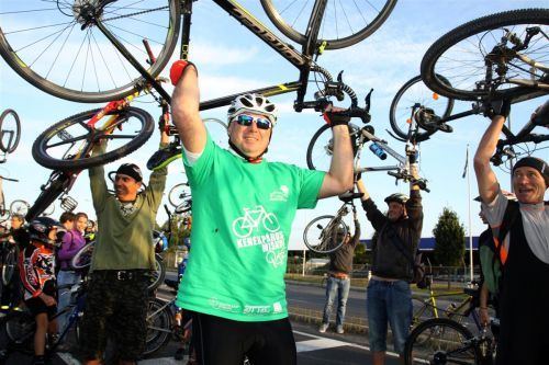 critical_mass_130921_ja_9