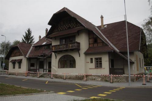 bagolyvar 121016 ja 3