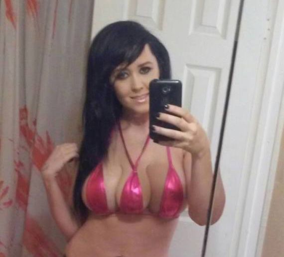 o-JASMINE-TRIDEVIL-THREE-BREASTS-570-1