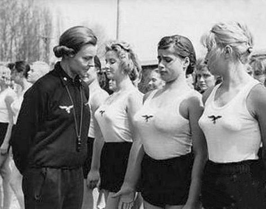 funny-pictures-ww2-humor-war-history-world-war-two-023 cr copy copy