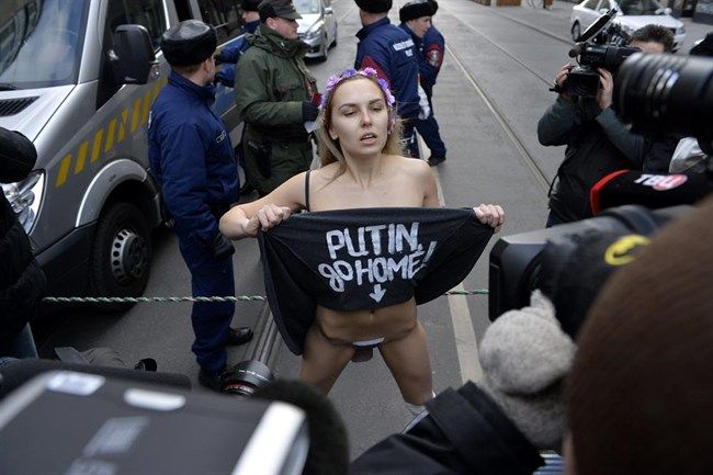 FEMEN-aktivista650x4331