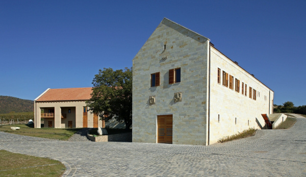 9836455 ebd4d16dbac0f8353701f66827b47fe9 wm