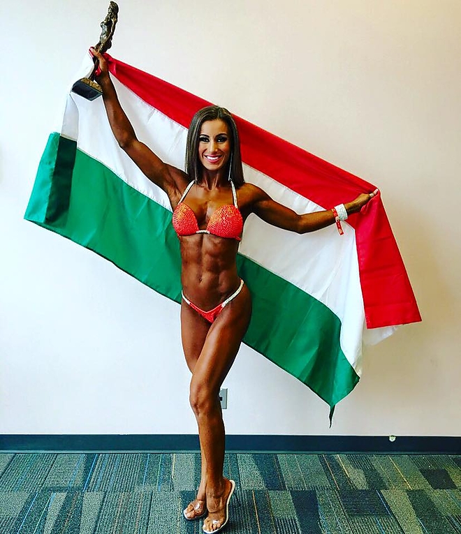 kocsis alexandra fitness modell