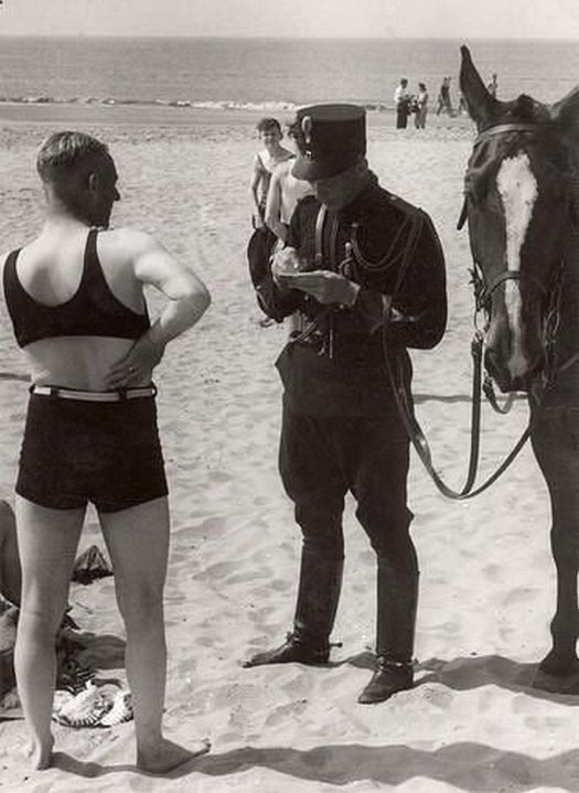 1931