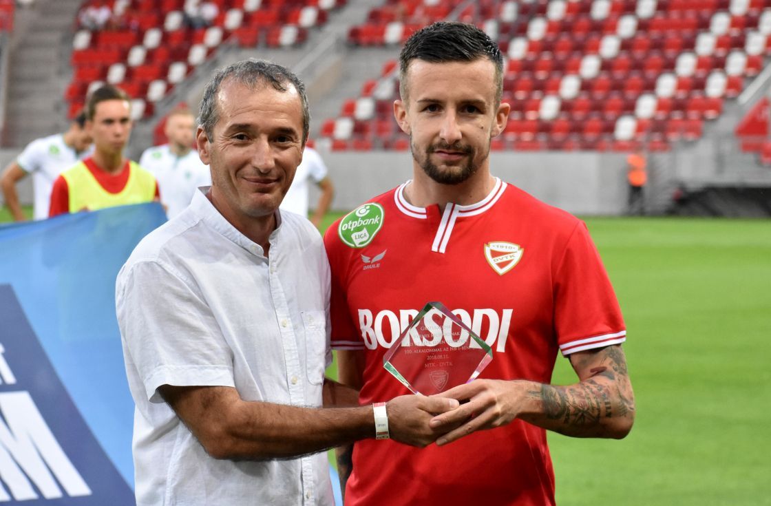 Tajti Jozsef friss tajtijozsef vernesrichard atadas 1120