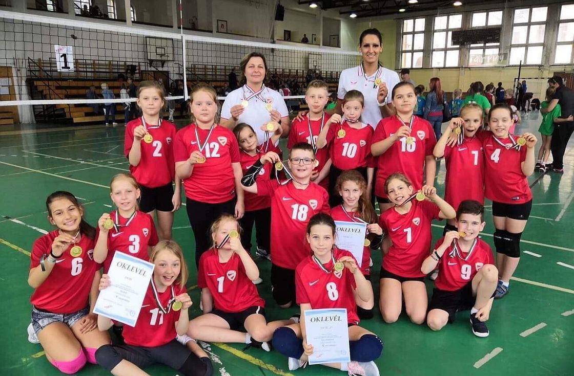 U10 U11 Palyara leptek a manok es a minik friss DVTK U10 roplabda 2019 Hajduboszormeny 1120x735