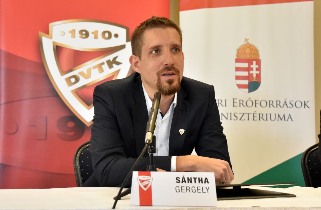 Santha Gergel friss santhagergely sajtotajekoztato1120