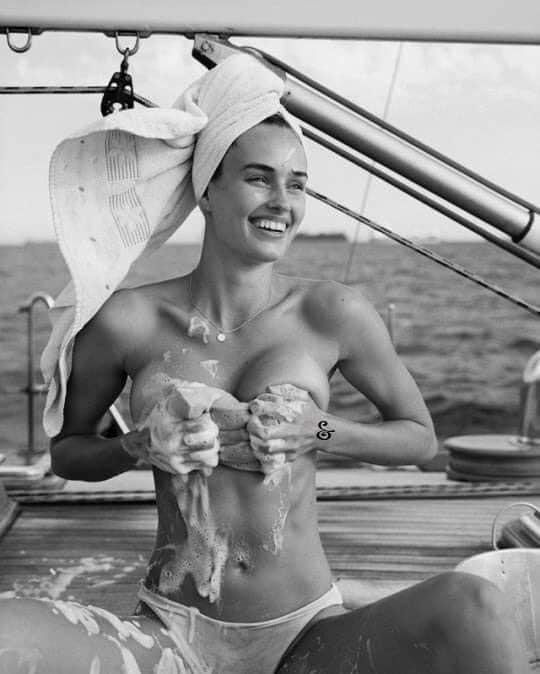 67403249 10157111040356066 1791263372616925184 n