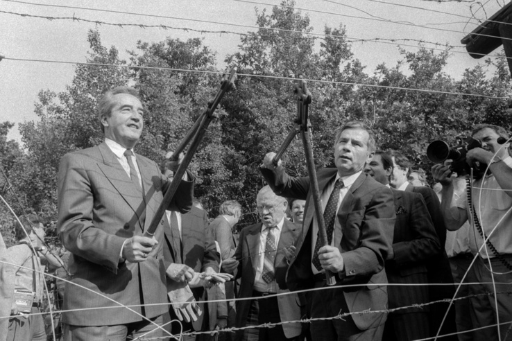 29087951 2231043 c5471f209a2bddb172aa2c222a782ac3 wm