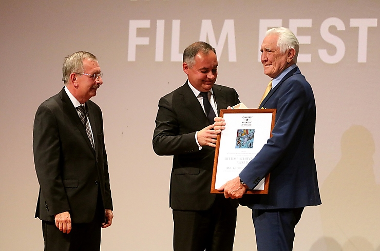 lazenby cinefest filmfesztival 190921 mti