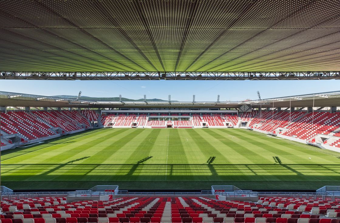 Stadion friss dvtkstadion verseny 11201