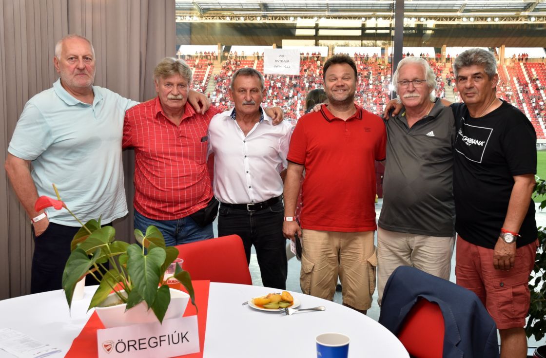 VIP friss oregfiuk vip 2019 2020 1120