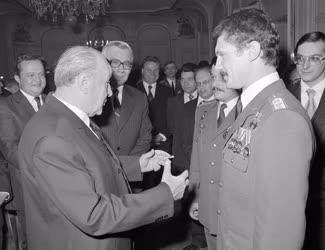 MTI FOTO RTJBc2VKbDhtSnZ1SVBRa0Y5enpmUT09