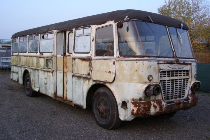 pisek ik630 700x467