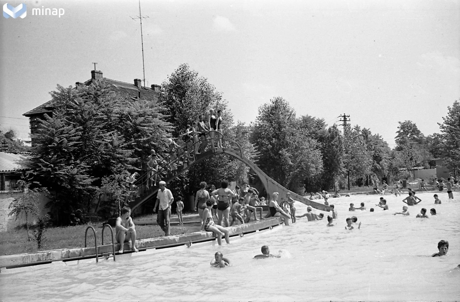 1961 selyemreti strandfurdo morvay lajos fortepan 84399