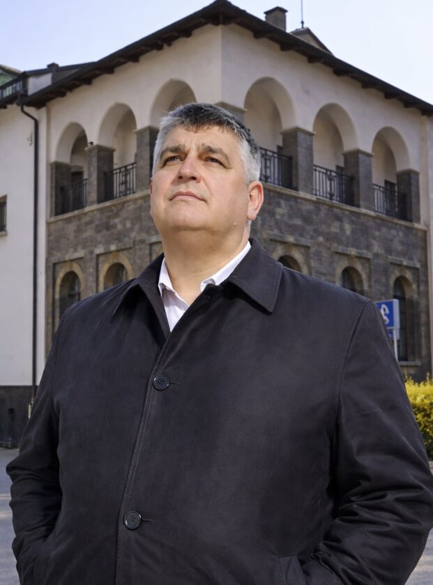 2595e0b5 8706 4d6c 9e12 e1083283783b