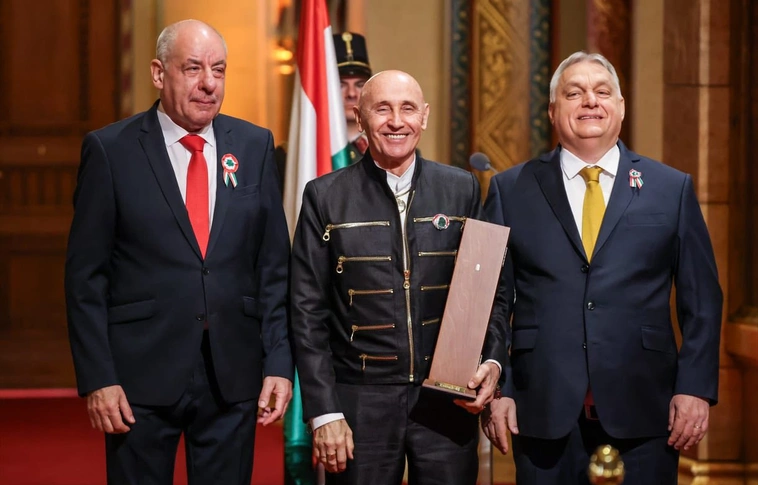 pataky attila kossuth dij toth szantai facebook.jpg