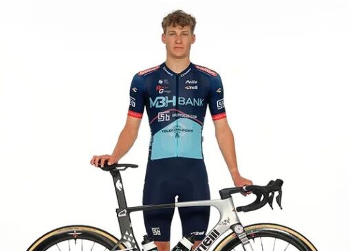 674208072 1560738559394628 2347815308359514181 n