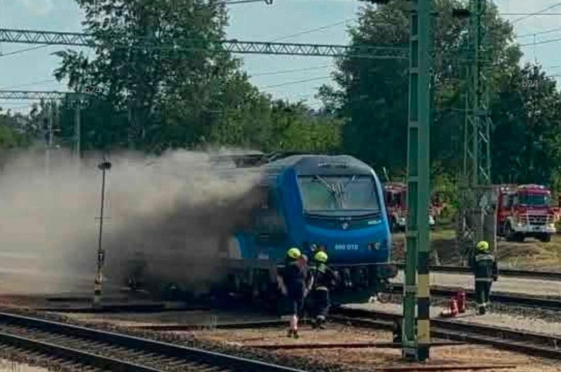 ked kigyulladt mozdony mav b24 260526