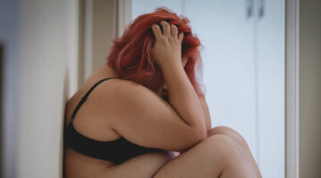 plus size asian girl have some bullying and feel upset to her obesity