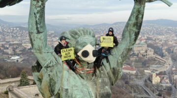 084c577f-pawel-starnawski-greenpeace