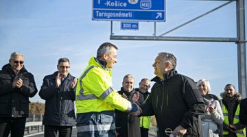 09o-m30-mti-miniszterelnoki-sajtoiroda-benko-vivien-cher-color-a