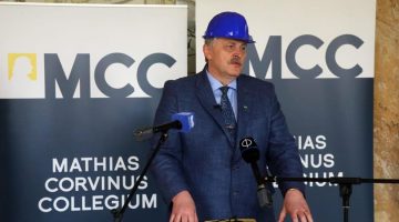 0dd54fe1 4a96 420b a08a c9bf82e09f96