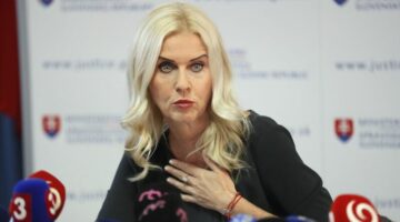 0wsK7GvMQWLChZHYugjQtA.1280_Monika-Jankovsk