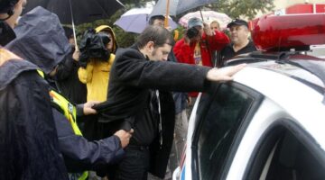 1700767_235c1e665cf55c410bb962b7722f9fb5_l