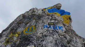 1742984177-temp-CFmfKp_hero-normal_xl