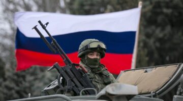 2014-03-01T120000Z_1807500084_GM1EA32091W01_RTRMADP_3_UKRAINE-CRISIS