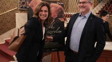 25319f081695bc502ad8af6a8a6b67a2