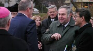 322x242-images-stories-P1340458_640x480