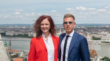 3ba136af7b7843e29695290ae2cf439c (1)