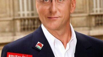 421570_316168258420567_152314888139239_796705_1697037191_n