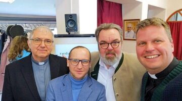 468840083_916292057283545_4567220961207694565_n