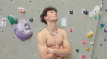 4facdd64fa1f49288de25ff4f06d5520