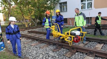 53e8adf0a6264add978bdbd92e7a0535