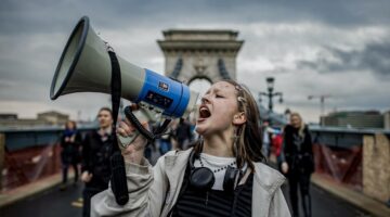 54868213_4055079_e18c2cd5ba3f6136e5e304517a6a6dcd_wm