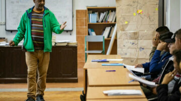 7hCY6K1GHTrhLmEWs-840x560