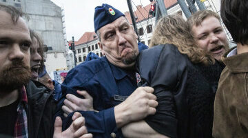 7tBsib3H198tWGLWs-xs