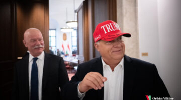 7xo9umaFVWhGX2M1s-xxl