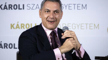 7y8ezoCrSebichPos-xs