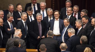 80vPva2tQ3qtchPos-xl