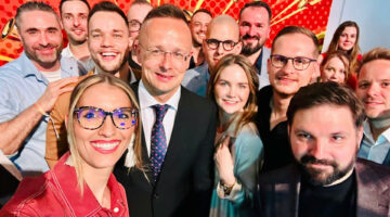 82gXkWikdTqCX2Oms-xl