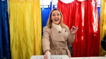 87m8YGha1DZ31l61E8s-md