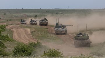 8C4zvYgnWtEq1oG1Cqs-xl