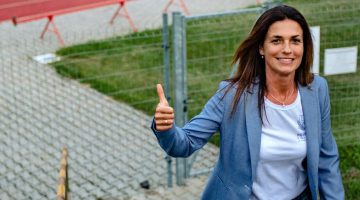 8a678-00_varga_judit